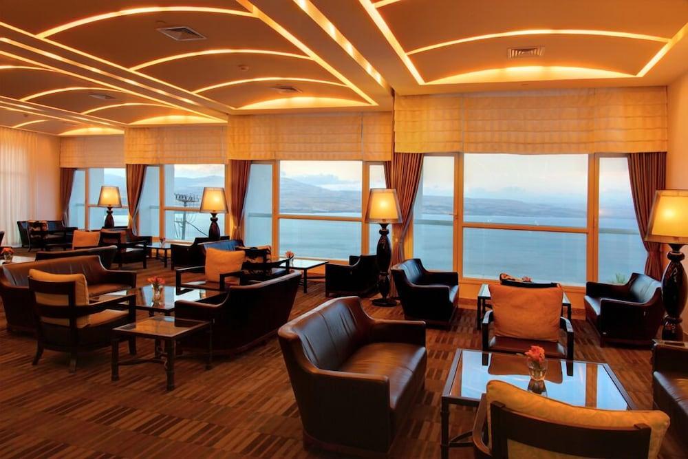 Golan Hotel 4*